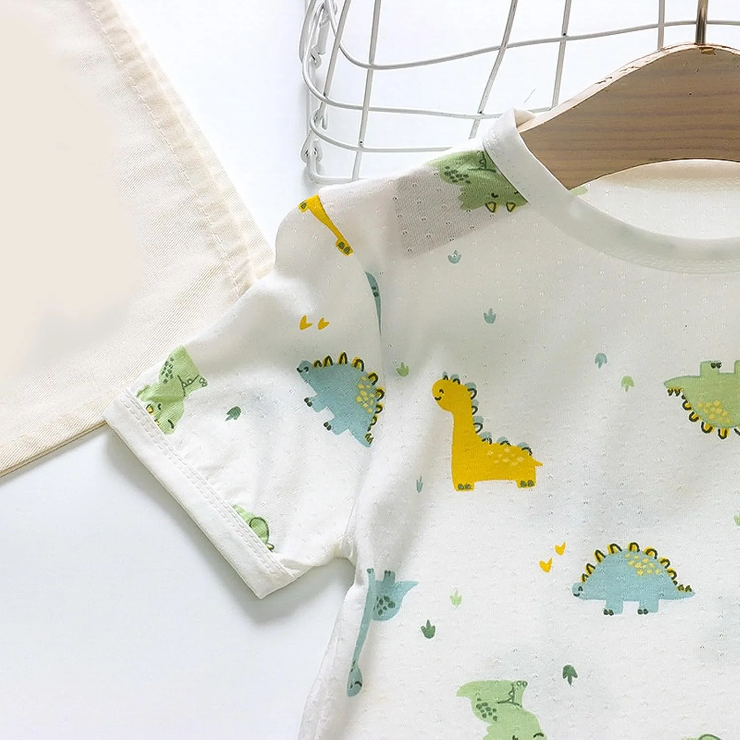Toddler Boys Girls Short Sleeve Clothing Kids Pajamas Sleepwear Cartoon Strawberry Dinosaur Prints Baby Bows for