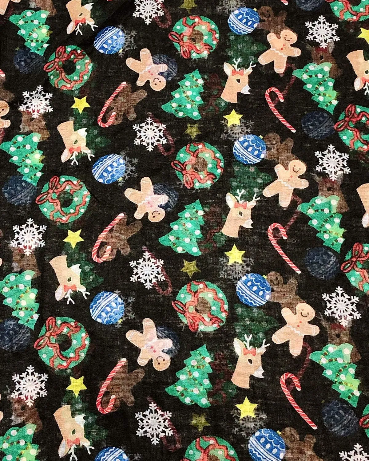 Wrapables Lightweight Winter Holiday Scarf
