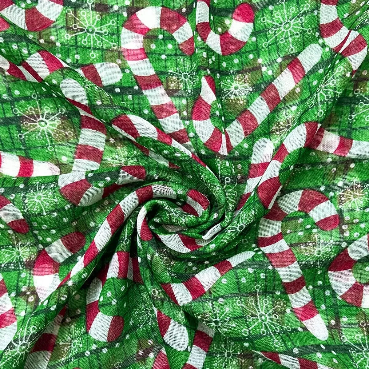 Wrapables Lightweight Winter Holiday Scarf